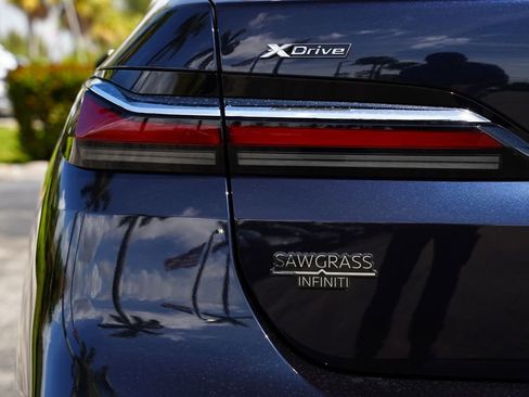 Used 2025 BMW 740i xDrive image 16