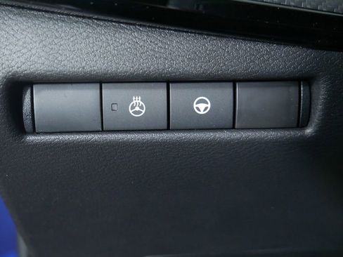 New 2026 Nissan Kicks SR w/ SR Premium Package AWD/4WD image 25