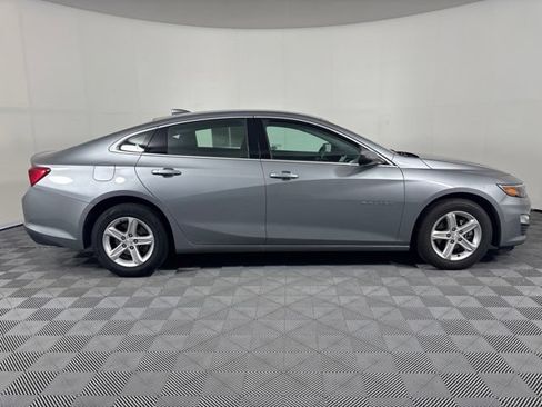 Used 2024 Chevrolet Malibu LT FWD image 31