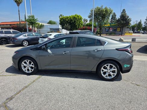 Used 2016 Chevrolet Volt Premier w/ Driver Confidence Package image 9
