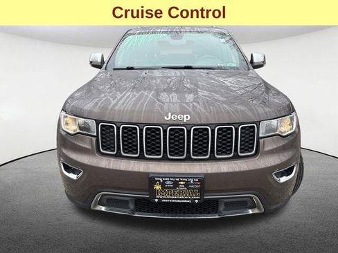 Used 2018 Jeep Grand Cherokee Limited image 4