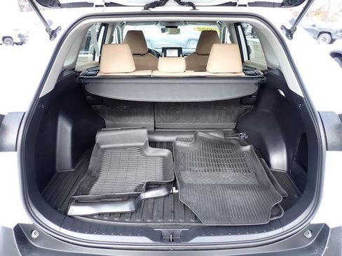 Certified 2022 Toyota RAV4 XLE image 6