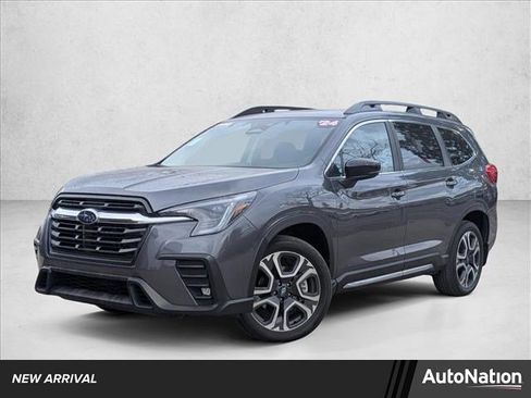 Used 2024 Subaru Ascent Limited image 1
