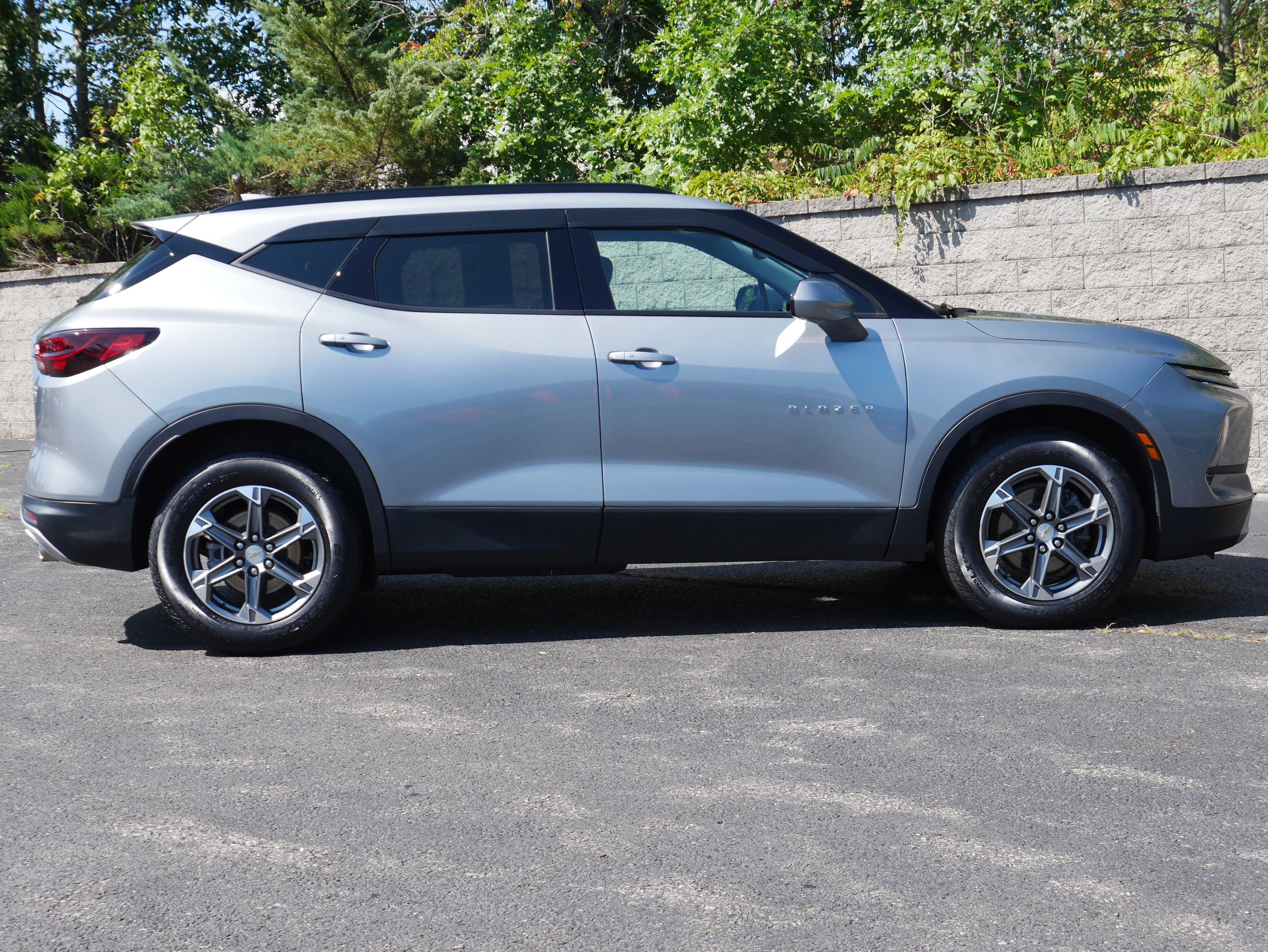 Used 2024 Chevrolet Blazer LT w/ Convenience Package AWD/4WD image 8