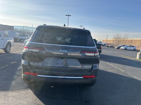 Used 2022 Jeep Grand Cherokee L Limited image 5