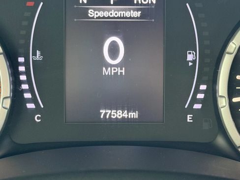 Used 2020 Jeep Renegade Altitude AWD/4WD image 24