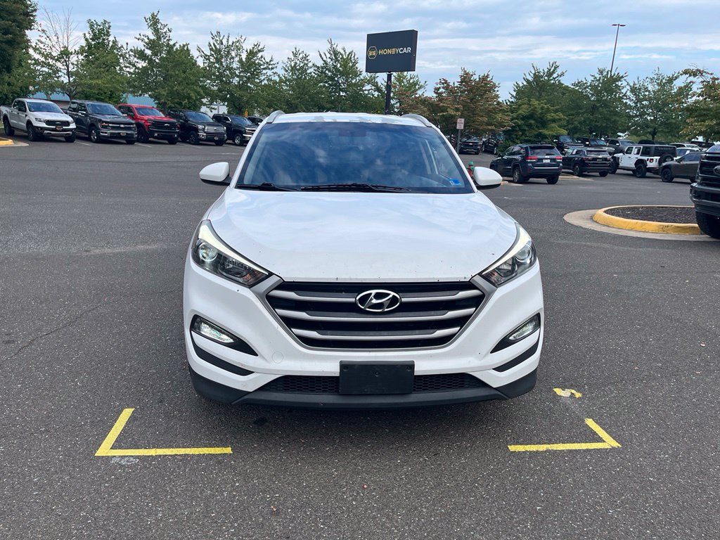Used 2017 Hyundai Tucson SE w/ SE Popular Package 02 AWD/4WD image 2