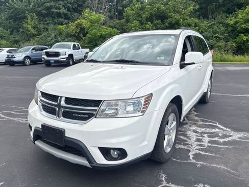 Used 2012 Dodge Journey SXT w/ Popular Equipment Group FWD image 1