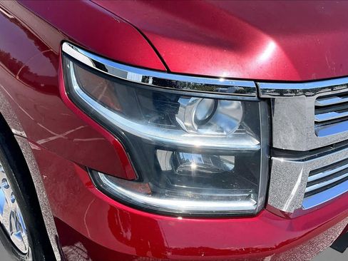 Used 2017 Chevrolet Tahoe Premier AWD/4WD image 28
