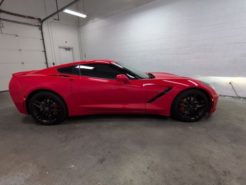 Used 2016 Chevrolet Corvette Z51 3LT w/ 3LT Preferred Equipment Group image 2