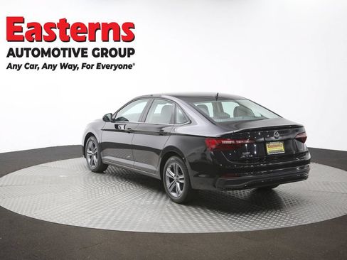 Used 2024 Volkswagen Jetta SE FWD image 63