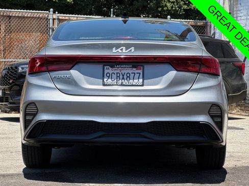 Used 2023 Kia Forte LXS FWD image 5