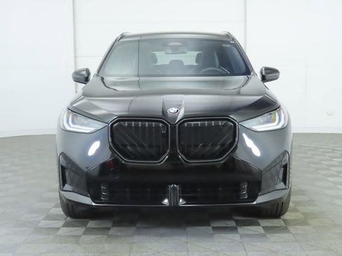 Used 2025 BMW X3 xDrive30i w/ Premium Package image 3