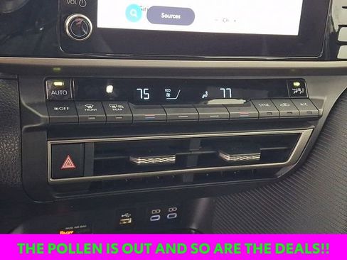 Certified 2025 Toyota Camry SE w/ Convenience Package image 18