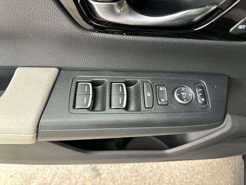 Used 2024 Honda CR-V EX-L image 15