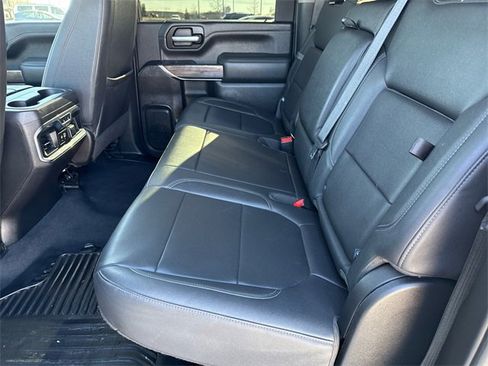 Used 2021 Chevrolet Silverado 2500 LTZ w/ LTZ Convenience Package image 19