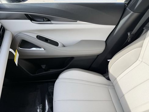 New 2026 INFINITI QX60 Luxe image 25