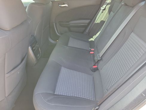 Used 2023 Dodge Charger SXT w/ Blacktop Package image 9