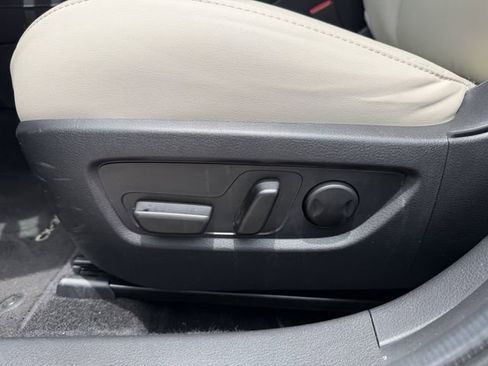 Certified 2024 MAZDA CX-30 AWD 2.5 S w/ Preferred Package image 13