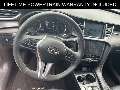 Certified 2023 INFINITI QX50 Luxe image 11
