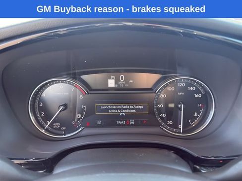 Used 2024 Cadillac XT6 Sport w/ LPO, Floor Liner Package AWD/4WD image 11