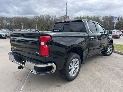 New 2026 Chevrolet Silverado 1500 LTZ w/ LTZ Premium Package image 12