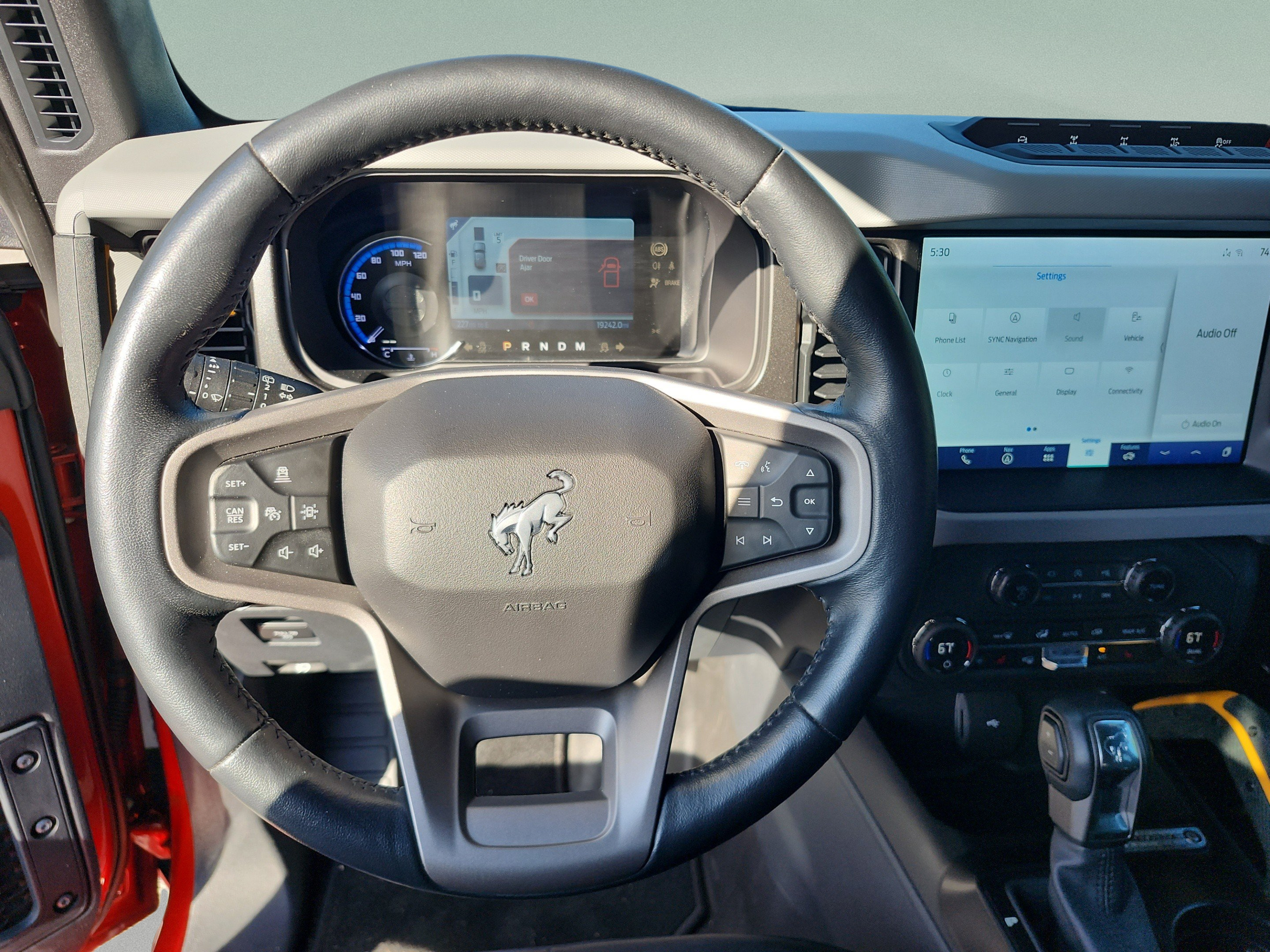 Used 2023 Ford Bronco Badlands AWD/4WD image 8