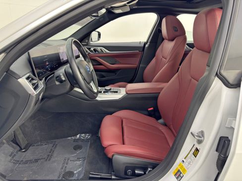 Used 2023 BMW i4 eDrive40 w/ Premium Package image 17