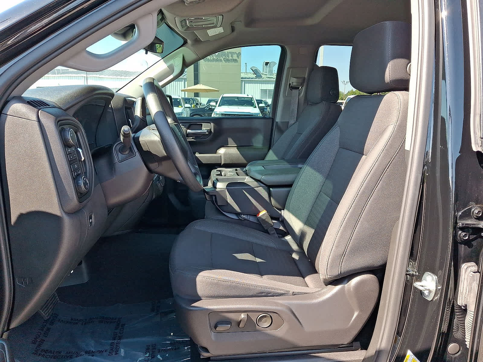 Used 2024 Chevrolet Silverado 1500 Custom Trail Boss AWD/4WD image 17