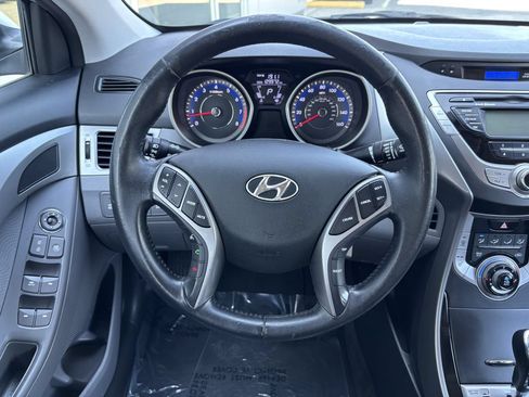 Used 2013 Hyundai Elantra Limited FWD image 14
