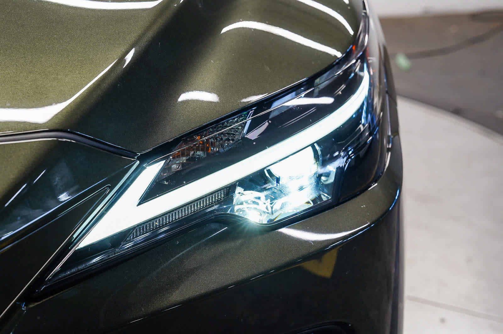 Used 2025 Lexus RX 350 Premium w/ Convenience Package FWD image 7