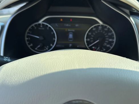 Used 2017 Nissan Murano SL image 9