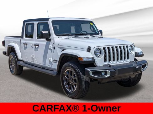 Used 2022 Jeep Gladiator Overland AWD/4WD image 4