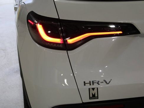 Used 2023 Honda HR-V Sport image 36