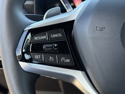 Used 2025 BMW 330i Sedan w/ Convenience Package image 24