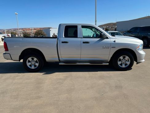 Used 2017 RAM 1500 Express image 6