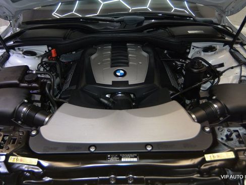 Used 2008 BMW 750Li RWD image 32
