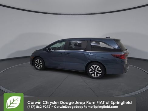 Used 2025 Honda Odyssey EX-L image 10