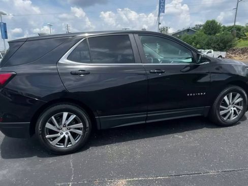 Used 2023 Chevrolet Equinox LT FWD image 9