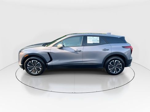 Used 2026 Chevrolet Blazer EV LT FWD image 5