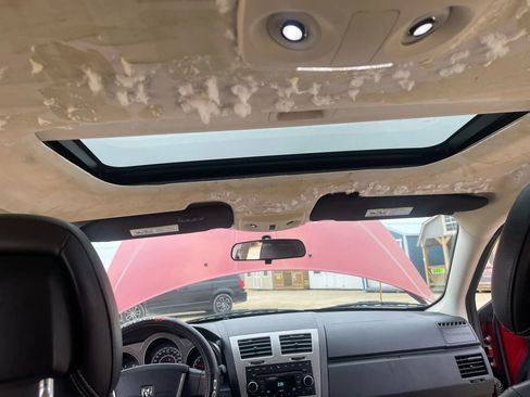 Used 2010 Dodge Avenger R/T image 19