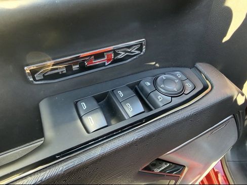 Used 2023 GMC Sierra 1500 AT4X image 10