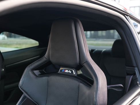 Used 2021 BMW M4 Competition w/ Executive Package image 21