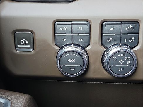 Used 2023 GMC Sierra 1500 Denali w/ Technology Package image 21