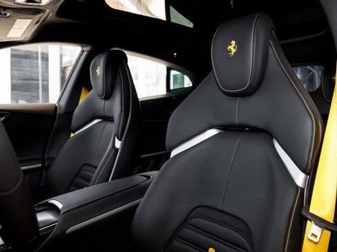 Used 2024 Ferrari Purosangue image 25