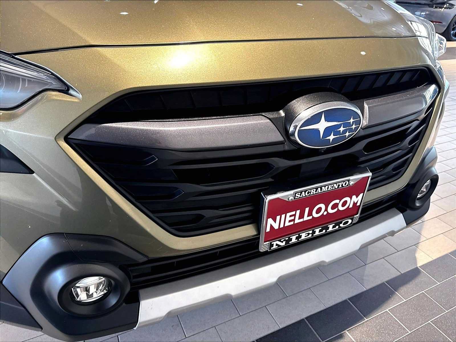 Used 2023 Subaru Outback Touring AWD/4WD image 33