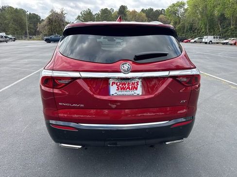 Used 2024 Buick Enclave Essence w/ Sport Touring Edition image 4