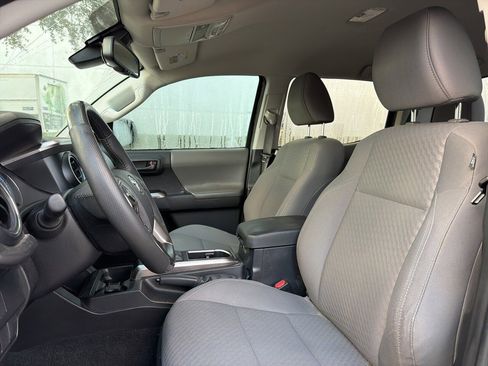 Used 2023 Toyota Tacoma SR5 image 9