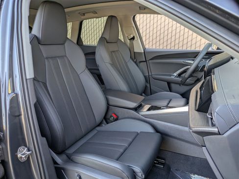 New 2025 Audi Q5 Premium Plus image 10