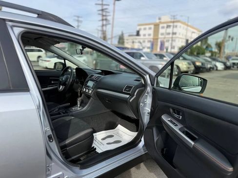 Used 2017 Subaru Crosstrek 2.0i Premium image 32